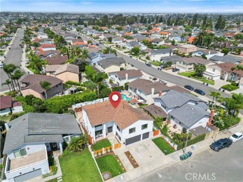 16381  Whittier   Lane, Huntington Beach, CA