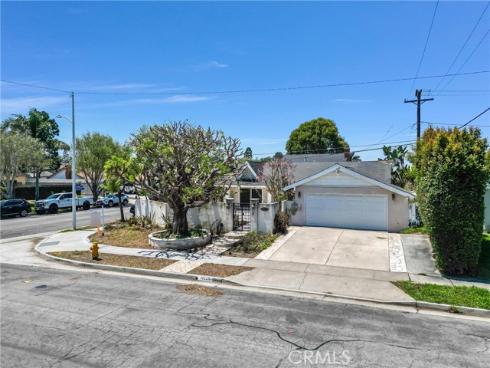 16321  Honolulu   Lane, Huntington Beach, CA