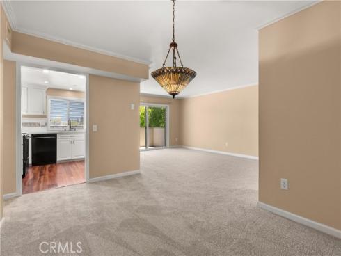 8777  Coral Springs  10G  Court, Huntington Beach, CA