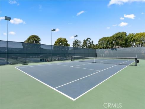 8777  Coral Springs  10G  Court, Huntington Beach, CA