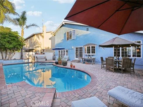 8521  Naples   Drive, Huntington Beach, CA