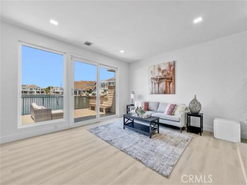 16123  Saint Croix   Circle, Huntington Beach, CA