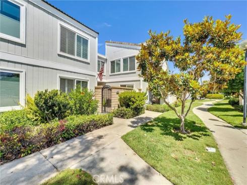 16123  Saint Croix   Circle, Huntington Beach, CA