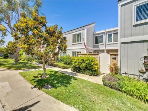 16123  Saint Croix   Circle, Huntington Beach, CA