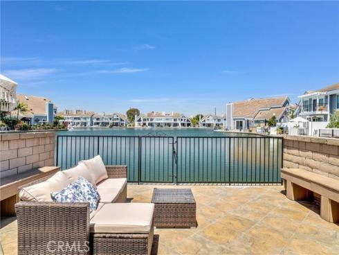 16123  Saint Croix   Circle, Huntington Beach, CA