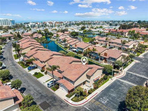 7841  Seabreeze   Drive, Huntington Beach, CA