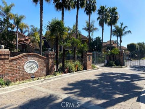 7841  Seabreeze   Drive, Huntington Beach, CA