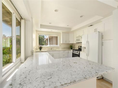 7841  Seabreeze   Drive, Huntington Beach, CA