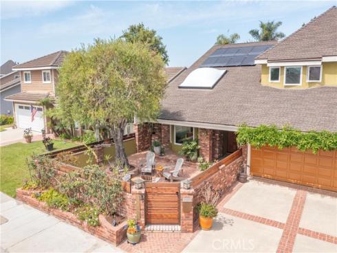 17831  Whitford   Lane, Huntington Beach, CA