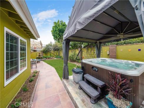 17831  Whitford   Lane, Huntington Beach, CA