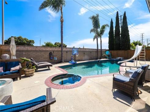 8602  Lowmead   Drive, Huntington Beach, CA