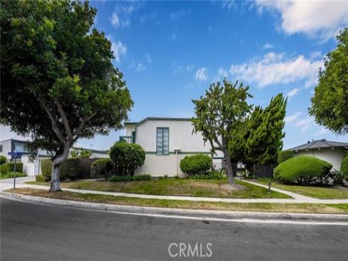 20332  Gardenia   Drive, Huntington Beach, CA