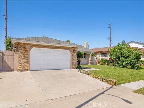 6751  Walton   Drive, Huntington Beach, CA