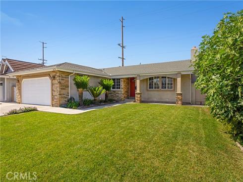 6751  Walton   Drive, Huntington Beach, CA