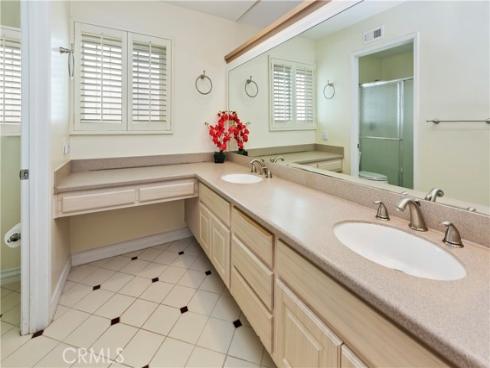 18207  Leaf   Circle, Huntington Beach, CA