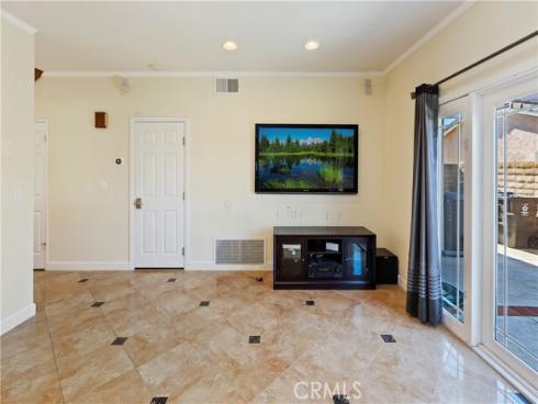 18207  Leaf   Circle, Huntington Beach, CA