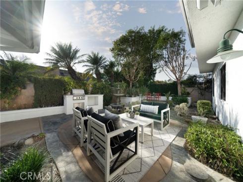 16401  Serenade   Lane, Huntington Beach, CA