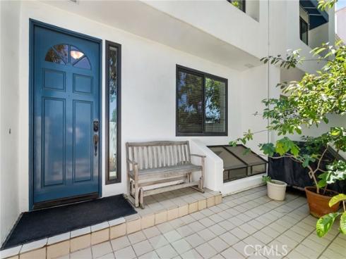 7371  Seabluff  103  Drive, Huntington Beach, CA