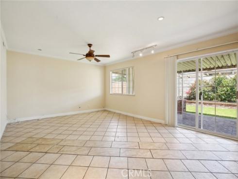 16752  Montclair   Lane, Huntington Beach, CA