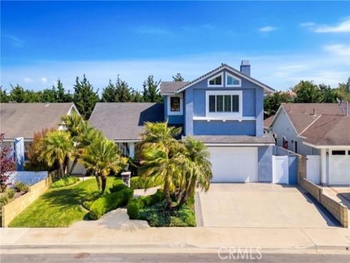 5572  Kern   Drive, Huntington Beach, CA