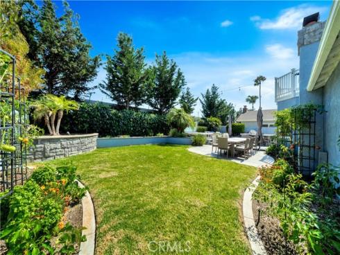 5572  Kern   Drive, Huntington Beach, CA