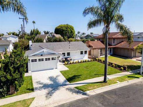 8151  Snowbird   Drive, Huntington Beach, CA