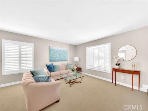 6892  Los Amigos   Circle, Huntington Beach, CA