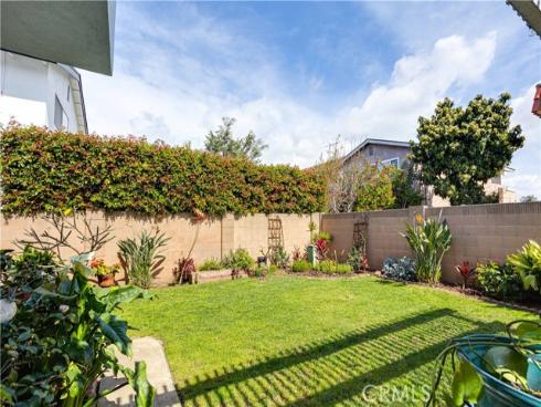 19252  Worchester   Lane, Huntington Beach, CA