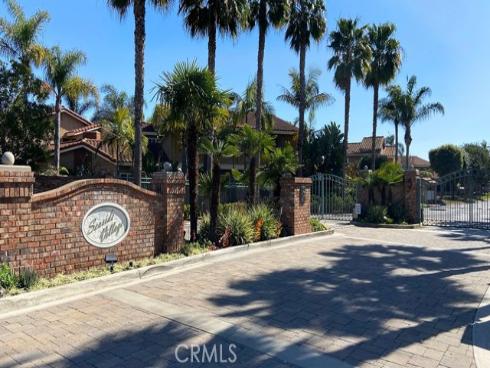 7885  Seawall   Circle, Huntington Beach, CA