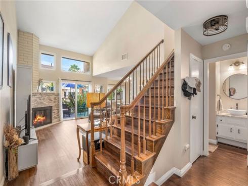 7885  Seawall   Circle, Huntington Beach, CA