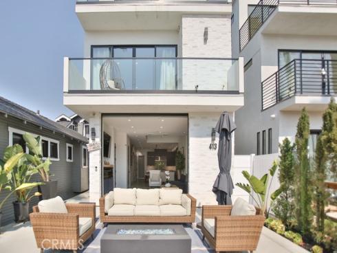 413  6th   Street, Huntington Beach, CA