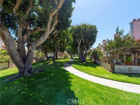 20905  Coastview   Lane, Huntington Beach, CA