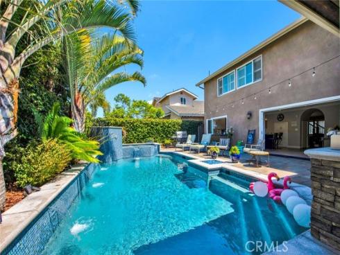 8881  Sailport   Drive, Huntington Beach, CA