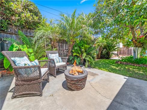 112  Huntington   Street, Huntington Beach, CA