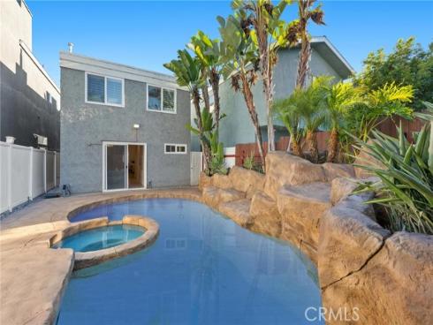 7641  Clay   Avenue, Huntington Beach, CA