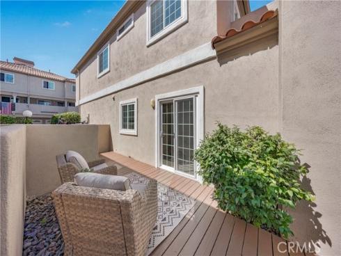 704  Lake  62  Street, Huntington Beach, CA