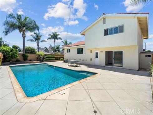 21652  Impala   Lane, Huntington Beach, CA