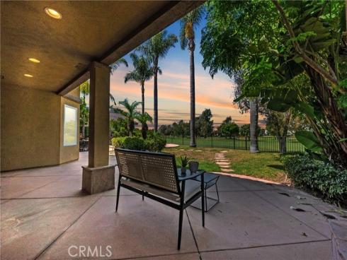 6691  Harbor Key   Circle, Huntington Beach, CA