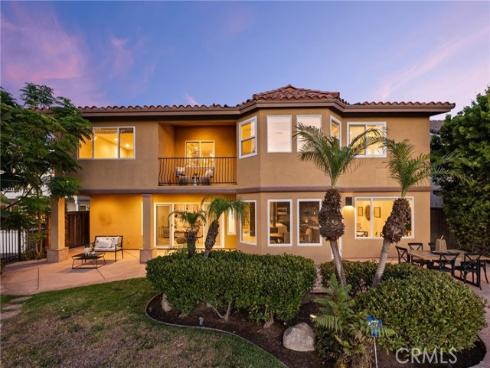 6691  Harbor Key   Circle, Huntington Beach, CA