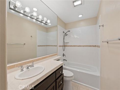 6691  Harbor Key   Circle, Huntington Beach, CA