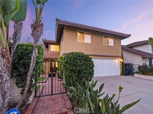 6691  Harbor Key   Circle, Huntington Beach, CA