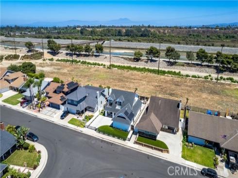 20642  Lavonne   Lane, Huntington Beach, CA