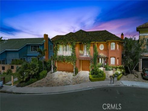 3781  Ragtime   Circle, Huntington Beach, CA