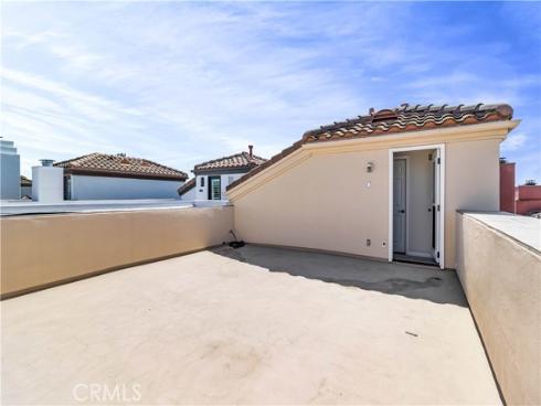 523  21st   Street, Huntington Beach, CA