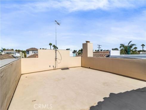 523  21st   Street, Huntington Beach, CA