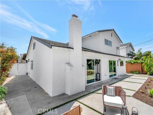 9351  Portsmouth   Drive, Huntington Beach, CA