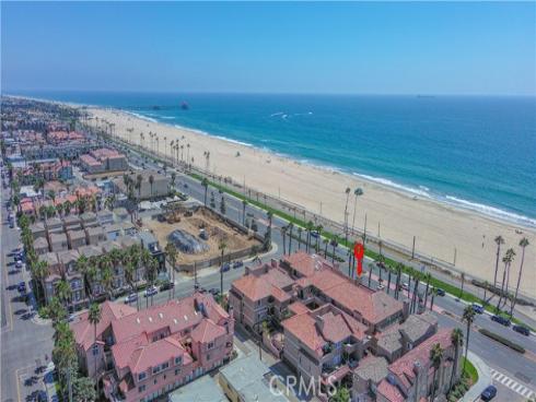 1900  Pacific Coast  4 , Huntington Beach, CA