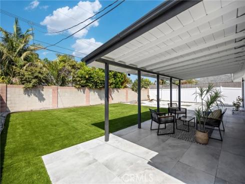 16351  Hollywood Lane  , Huntington Beach, CA