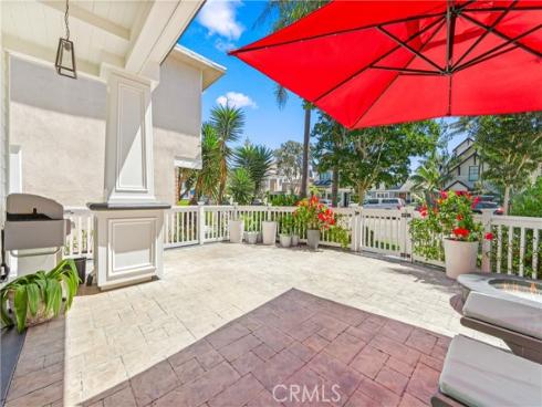 511  7th   Street, Huntington Beach, CA