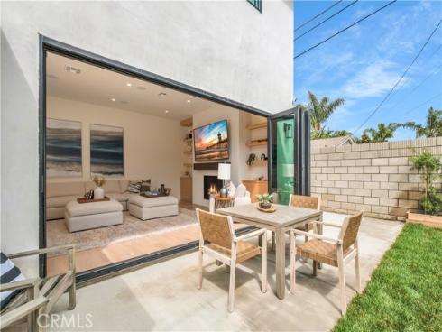 20582  Goshawk   Lane, Huntington Beach, CA